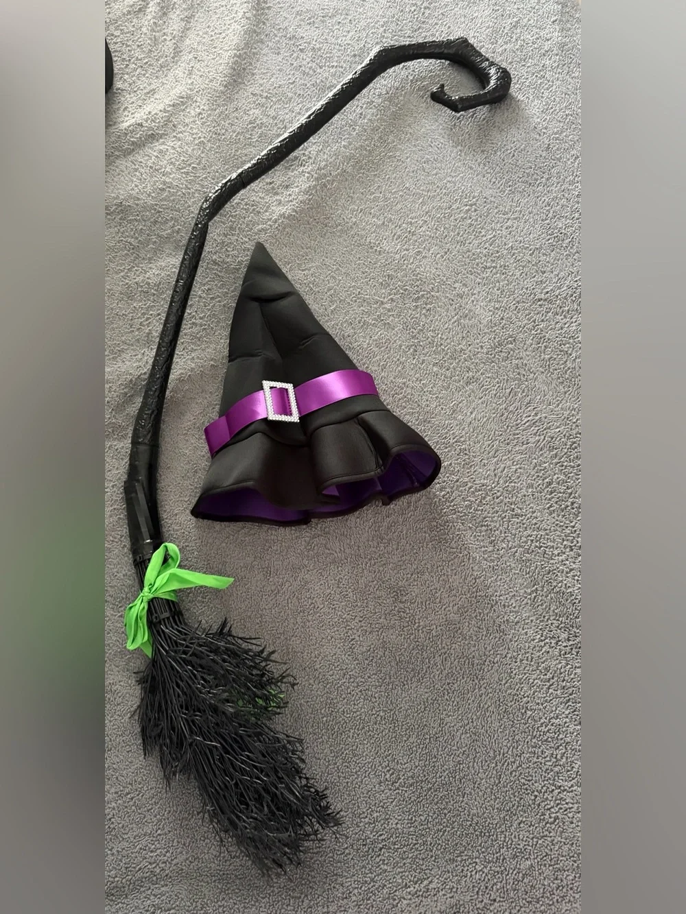 Girls' Purple & Black Witch Costume with Hat NWT Size M